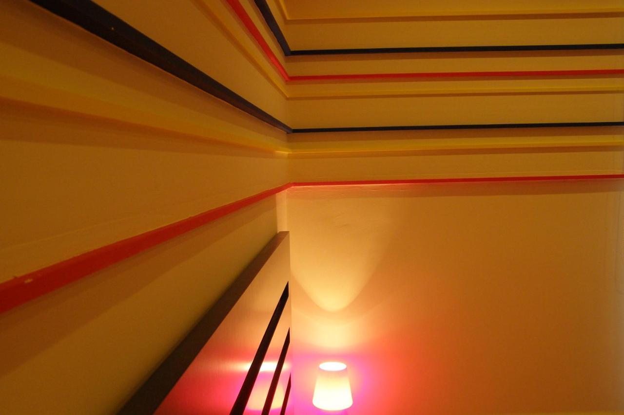Room In A Neoclassical House - Ladybug Kasztoriá Kültér fotó